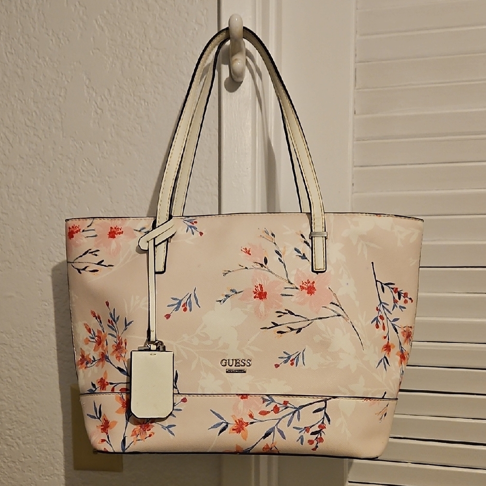 Guess Pink and Cream Floral Tote Bag with Structured Design